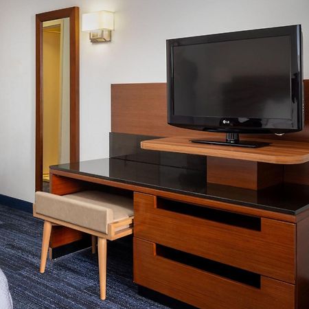 Fairfield Inn & Suites By Marriott Smithfield Εξωτερικό φωτογραφία