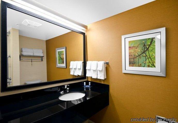 Fairfield Inn & Suites By Marriott Smithfield Εξωτερικό φωτογραφία